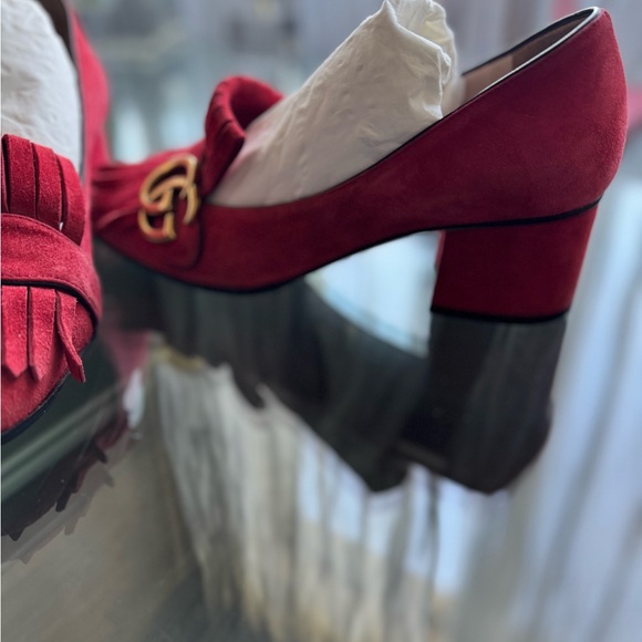 Gucci Women's Red Suede Loafers - Picture 5 of 6